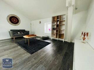  Appartement à louer 3 pièces 32 m²