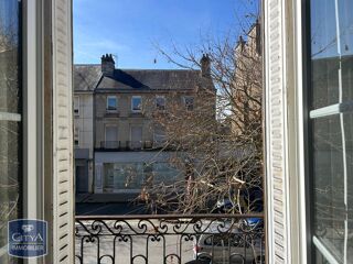  Appartement à louer 2 pièces 57 m²