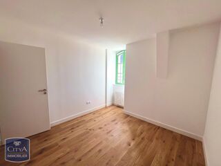  Appartement à louer 3 pièces 70 m²