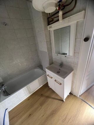  Appartement à louer 1 pièce 22 m²