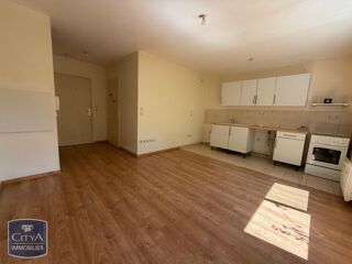  Appartement à louer 1 pièce 28 m²