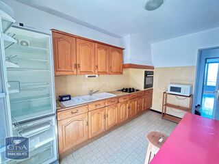  Appartement à louer 3 pièces 61 m²