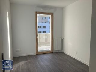  Appartement à louer 3 pièces 68 m²