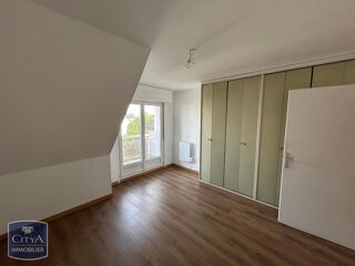  Appartement à louer 3 pièces 64 m²