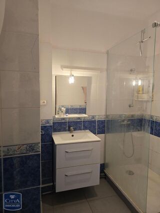  Appartement à louer 2 pièces 46 m²