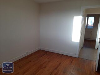 Appartement à louer 4 pièces 63 m²