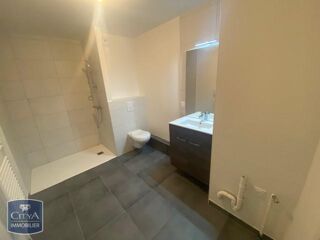  Appartement à louer 2 pièces 41 m²