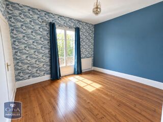  Appartement à louer 4 pièces 89 m²