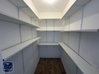  Appartement à louer 3 pièces 60 m²