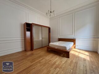  Appartement à louer 5 pièces 134 m² Chateau-thierry