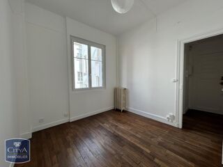  Appartement à louer 2 pièces 32 m²