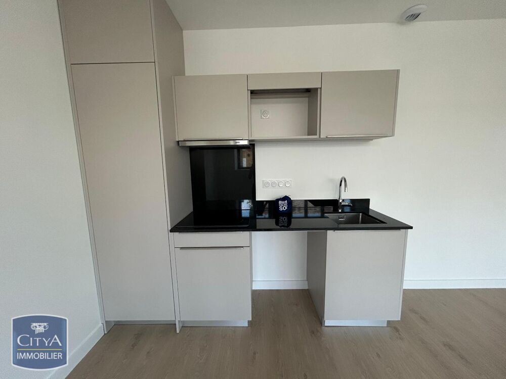 location Appartement - 3 pièce(s) - 64 m² Charleville-Mézières (08000)