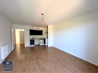  Appartement à louer 3 pièces 57 m²
