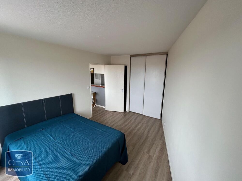 EXCLUSIVITÉ - APPARTEMENT 2 PIÈCES MEUBLE À louer : vene....