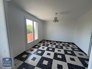  Appartement à louer 3 pièces 65 m²