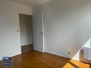  Appartement à louer 3 pièces 69 m²