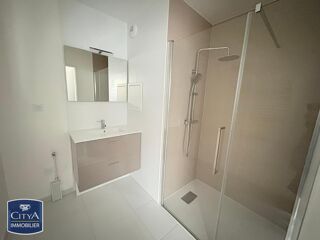  Appartement à louer 3 pièces 59 m²