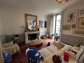  Appartement à louer 4 pièces 105 m²