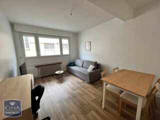  Appartement à louer 2 pièces 36 m²