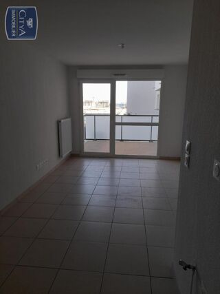  Appartement à louer 2 pièces 42 m²