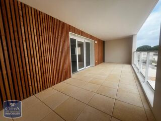 location Appartement - 3 pièce(s) - 63 m² Rodilhan (30230)