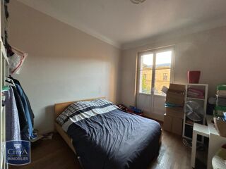  Appartement à louer 2 pièces 56 m²