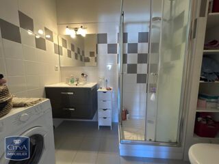  Appartement à louer 2 pièces 35 m²