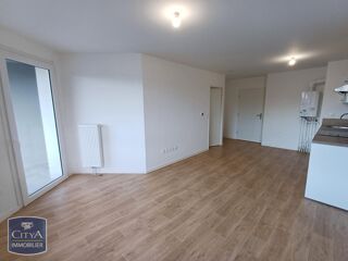  Appartement à louer 2 pièces 45 m²