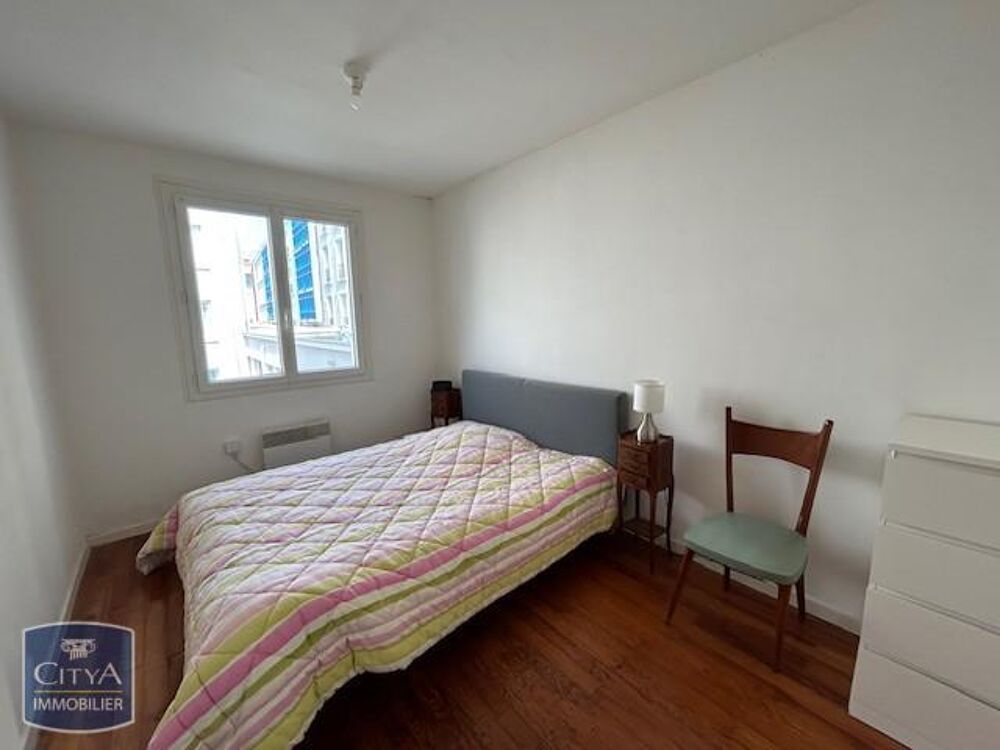 EXCLUSIVITÉ - APPARTEMENT 3 PIÈCES AVEC BALCON - ROYAN C....