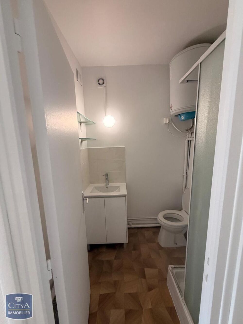 location Appartement - 1 pièce(s) - 16 m² Issy-les-Moulineaux (92130)