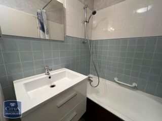  Appartement à louer 2 pièces 50 m²
