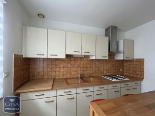 location Maison - 4 pièce(s) - 86 m² Arçonnay (72610)
