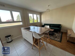  Appartement à louer 3 pièces 56 m²