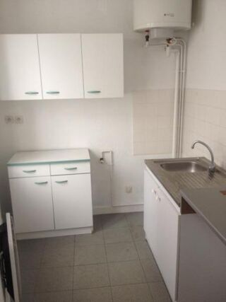  Appartement à louer 1 pièce 25 m²