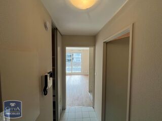  Appartement à louer 1 pièce 22 m²