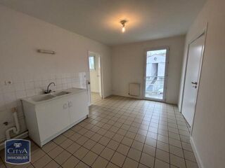  Appartement � louer 4 pi�ces 110 m�