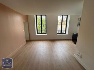  Appartement à louer 1 pièce 30 m²