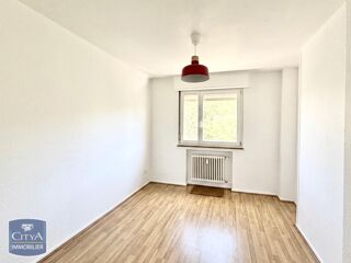  Appartement à louer 3 pièces 63 m²