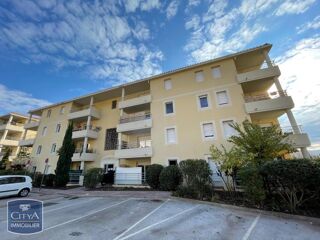  Appartement à louer 2 pièces 43 m²