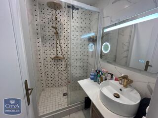  Appartement à louer 2 pièces 36 m²