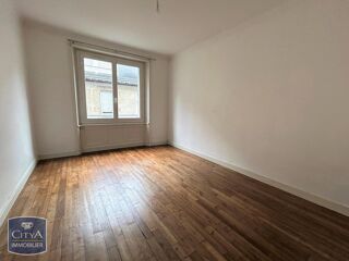  Appartement à louer 3 pièces 68 m²