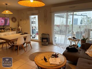  Appartement à louer 3 pièces 71 m²