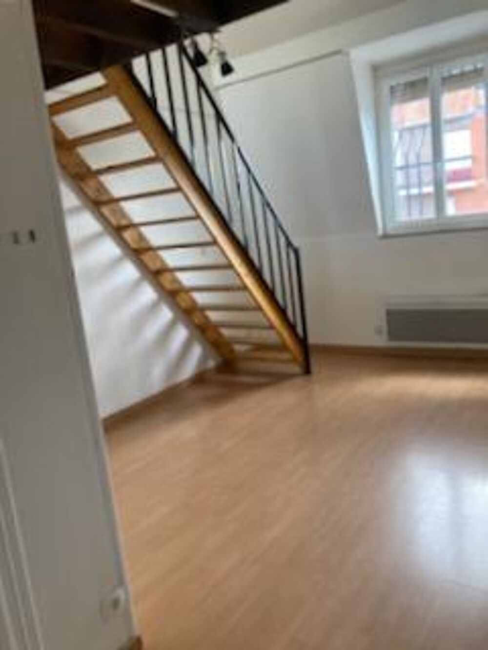Bel appartement T2 de 48.80 m2 situé dans une résidence ....