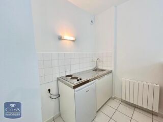  Appartement à louer 1 pièce 43 m²