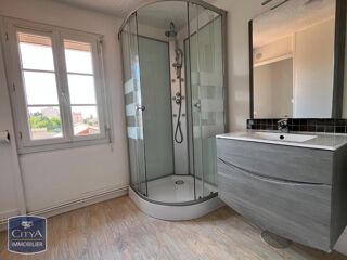  Appartement à louer 2 pièces 45 m²