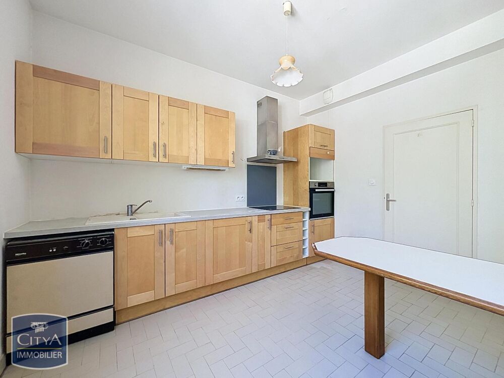 location Appartement - 3 pièce(s) - 101 m² Nîmes (30000)