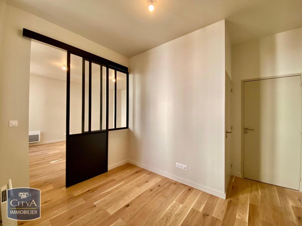 location Appartement - 3 pièce(s) - 51 m² Tours (37000)