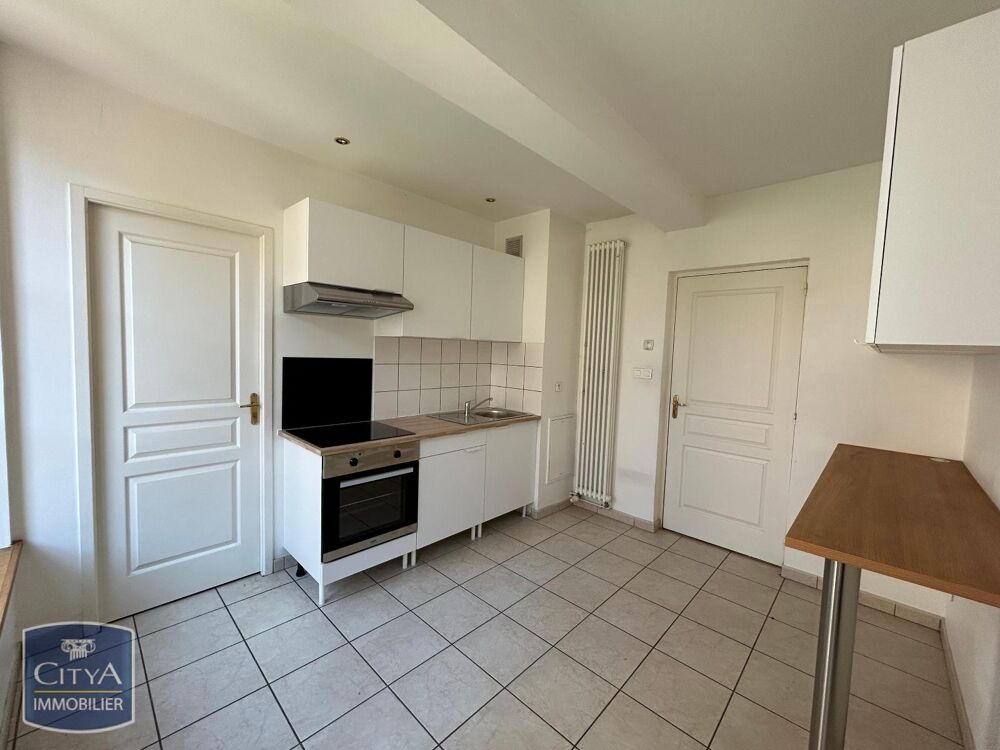 location Appartement - 4 pièce(s) - 105 m² Sedan (08200)