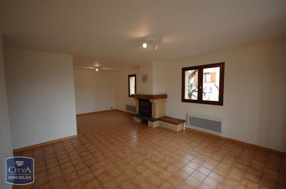 location Maison - 6 pièce(s) - 115 m² La Motte-Servolex (73290)