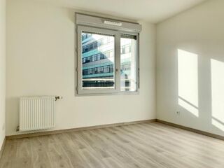  Appartement à louer 3 pièces 61 m²